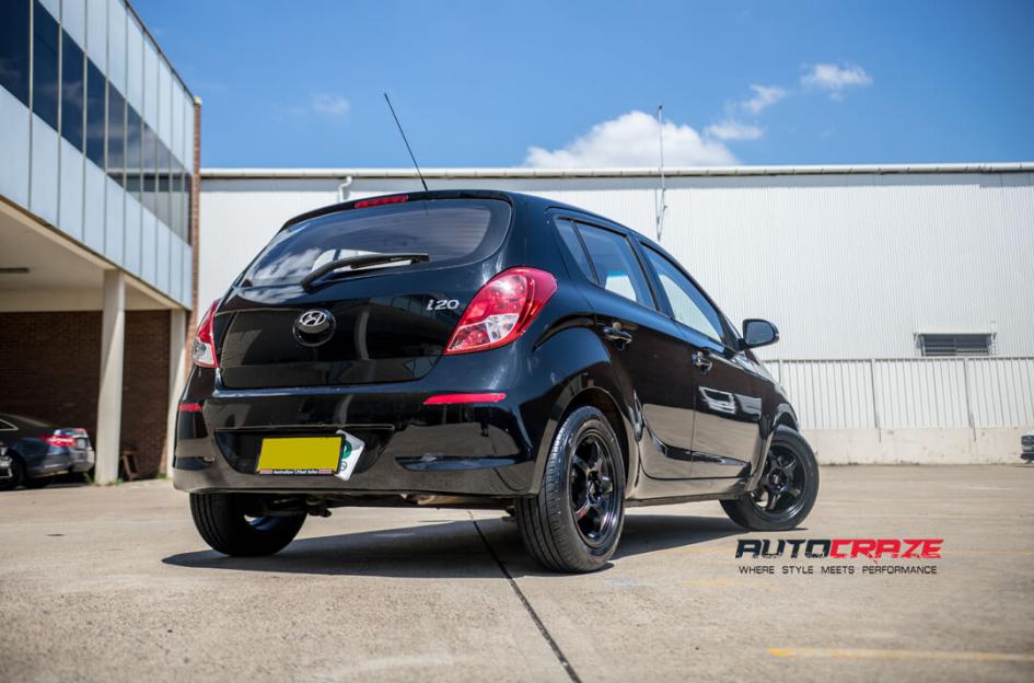 HYUNDAI I20 KOBIA SATIN BLACK